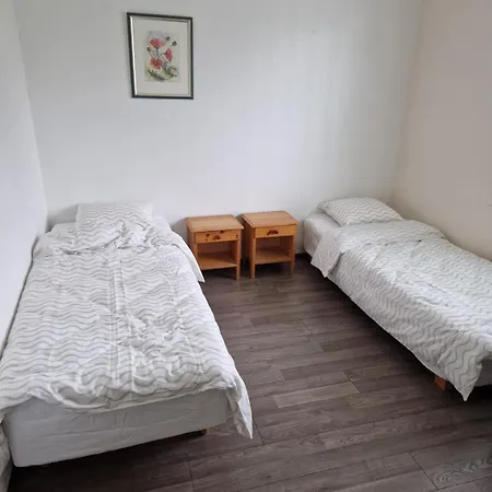 아파트 Valoisa Kolmio, Naekymaet Kolmeen Ilmansuuntaan *